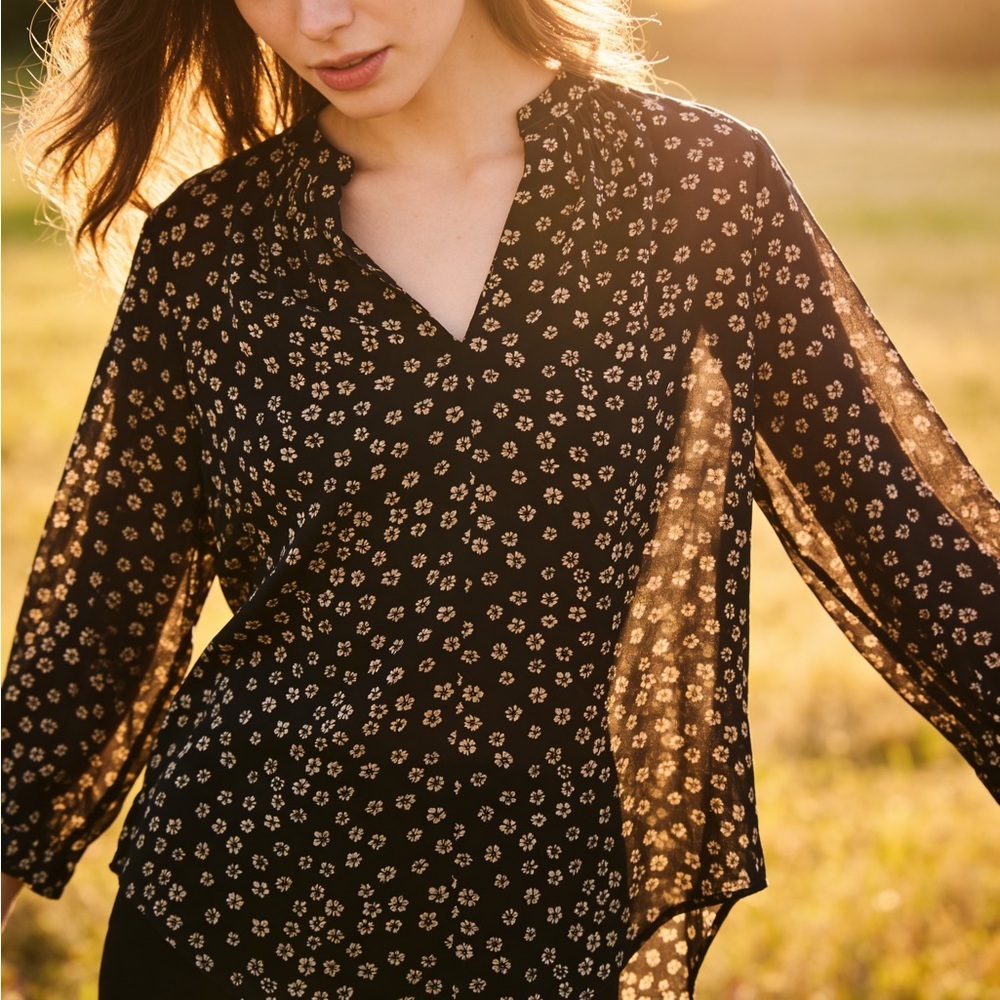 Madewell Black Sheer V-Neck Blouse with Cream Daisy Motif-100% Silk